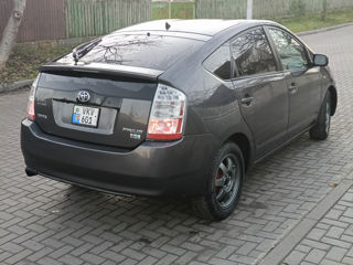 Toyota Prius foto 3