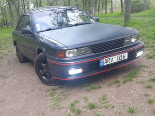 Mitsubishi Galant foto 1