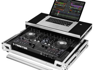 Traktor DJ foto 2