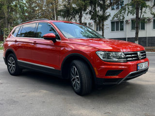 Volkswagen Tiguan foto 2