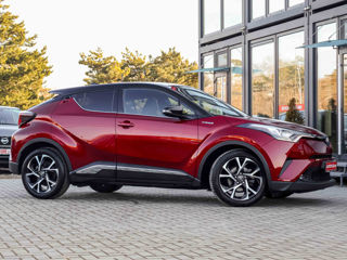 Toyota C-HR foto 4