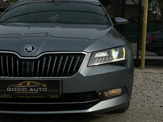 Skoda Superb foto 6