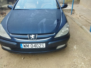 Peugeot 607