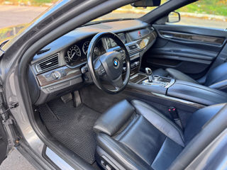 BMW 7 Series foto 11