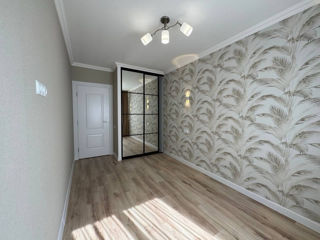 Apartament cu 2 camere, 60 m², Botanica, Chișinău foto 9