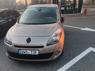 Renault Grand Scenic foto 4