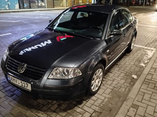 Volkswagen Passat foto 3