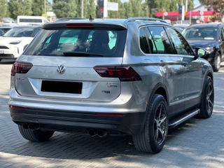 Volkswagen Tiguan foto 3