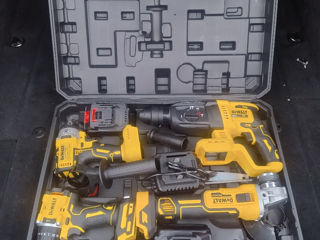 Dewalt