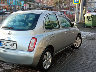 Nissan Micra foto 5