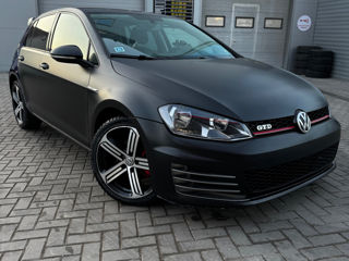 Volkswagen Golf foto 2