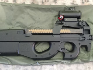 Replica airsoft P90 CM060 Cyma foto 1