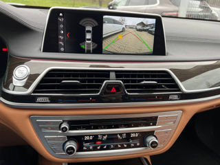 BMW 7 Series foto 6