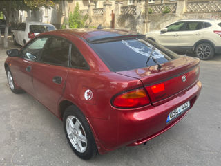 Mazda 323 foto 4