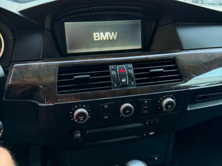 BMW 5 Series foto 8