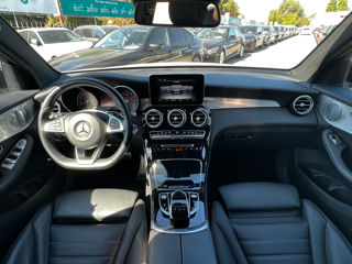 Mercedes GLC foto 6