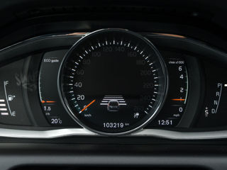 Volvo XC60 foto 10