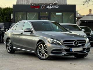 Mercedes C-Class foto 4