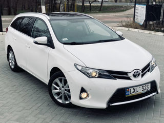 Toyota Auris foto 6