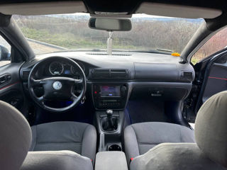 Volkswagen Passat foto 7