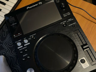 Vând Pioneer XDJ 700 *NEW*