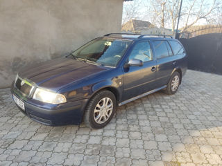 Skoda Octavia foto 4