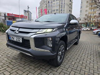 Mitsubishi L200 foto 3