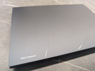 Asus Zenbook 2023 14x Oled foto 3