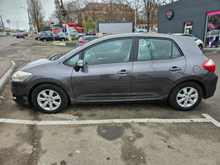 Toyota Auris foto 2