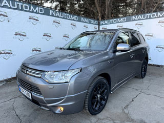 Mitsubishi Outlander foto 2