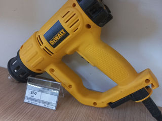 DeWalt D26411 950 lei