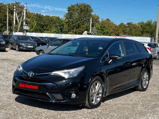 Toyota Avensis foto 3