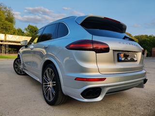 Porsche Cayenne foto 6