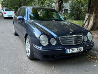 Mercedes E-Class