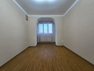 Apartament cu 2 camere, 52 m², Centru, Drochia foto 9