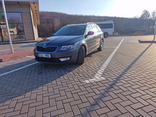 Skoda Octavia foto 3