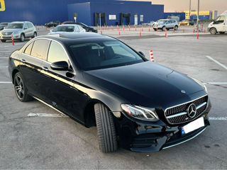 Mercedes E-Class foto 2