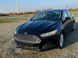 Ford Fusion foto 2