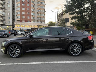 Skoda Superb foto 7