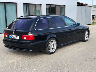 BMW 5 Series foto 5