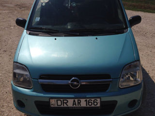 Opel Agila foto 2