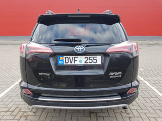 Toyota Rav 4 foto 4