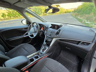 Opel Zafira foto 7