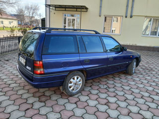 Opel Astra foto 8