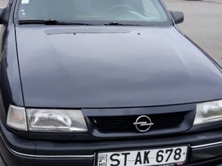 Opel Vectra foto 1