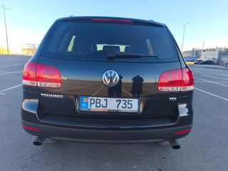 Volkswagen Touareg foto 3