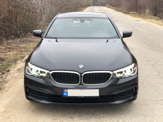 BMW 5 Series foto 7