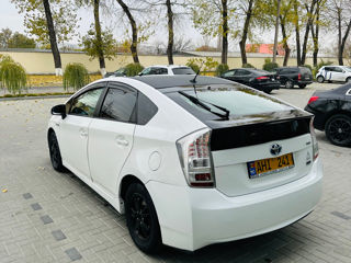 Toyota Prius foto 5