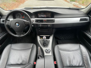 BMW 3 Series foto 8