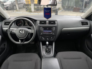 Volkswagen Jetta foto 10